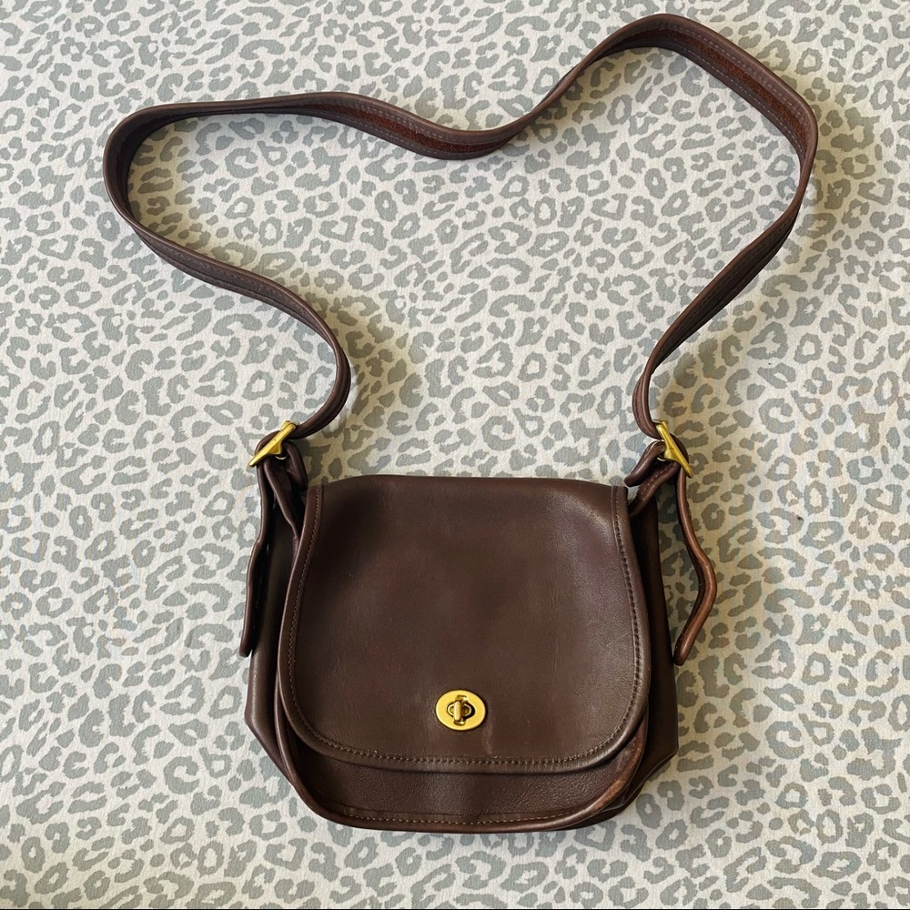 🤍 Vintage Coach City Bag